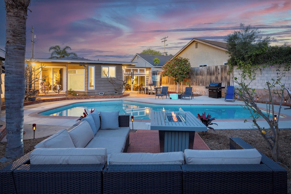 California Dreamin by Avantstay Private Pool + Fire Pit Near the Beach