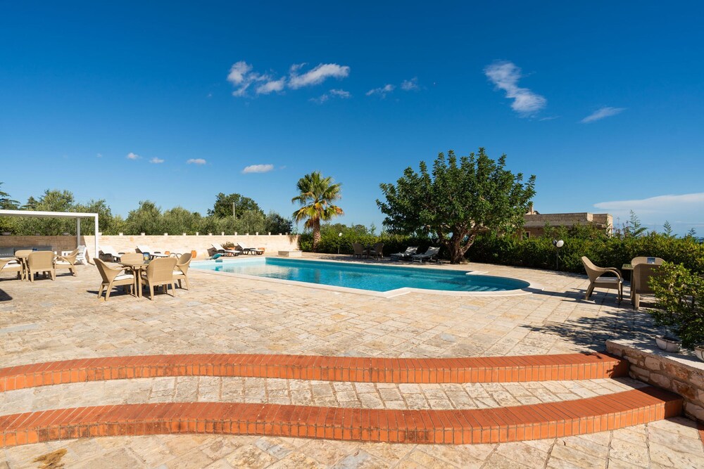 Villa Polignano con Piscina by Wonderful Italy