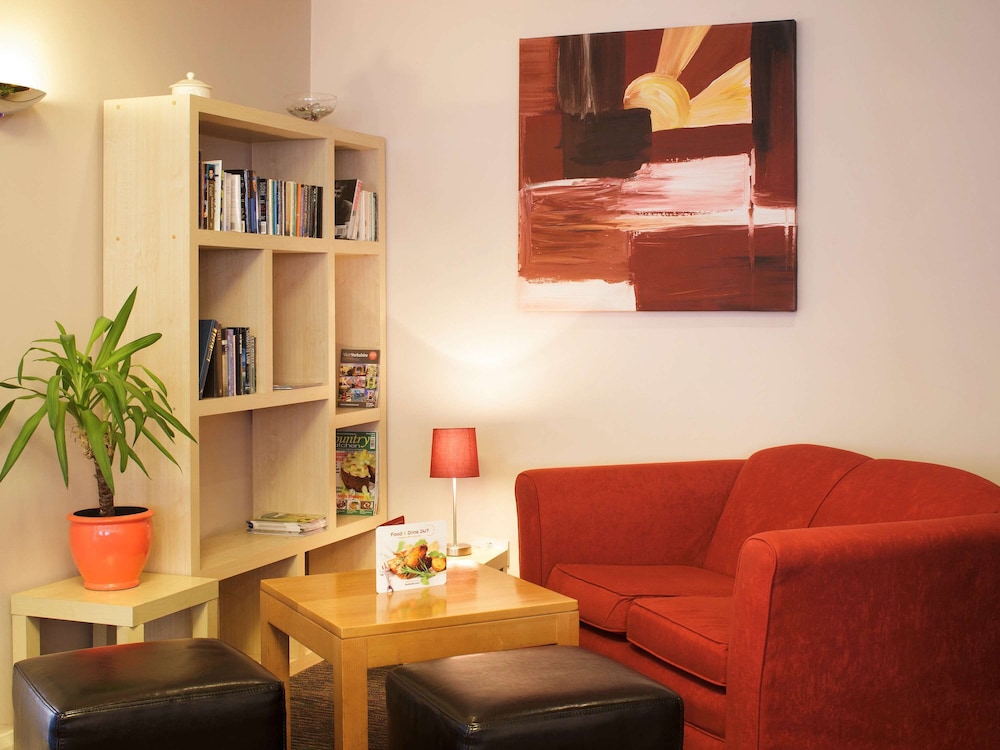 Chesterfield Vacations - ibis Chesterfield North - Barlborough - Property Image 5