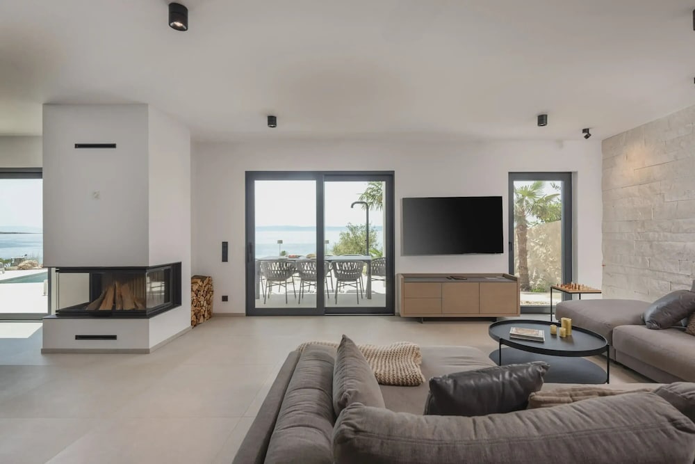 Villa Marim on Krk - Crovillas
