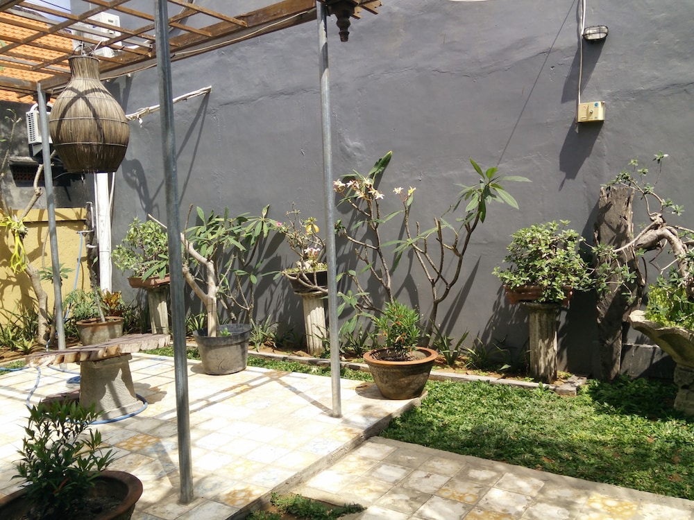 Double N Guesthouse