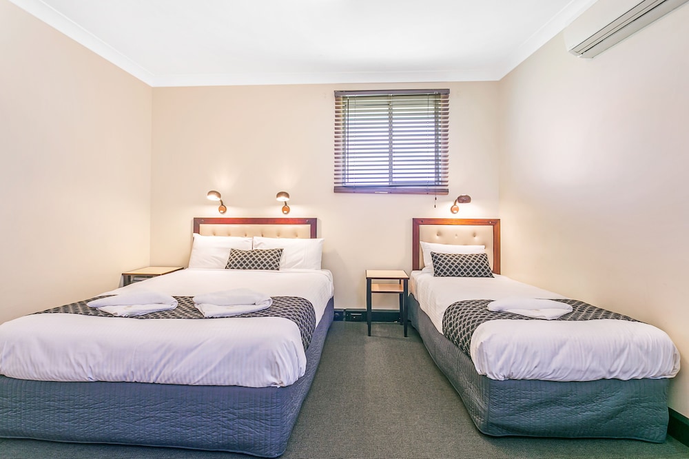 Econo Lodge Savannah Park Tamworth view 3