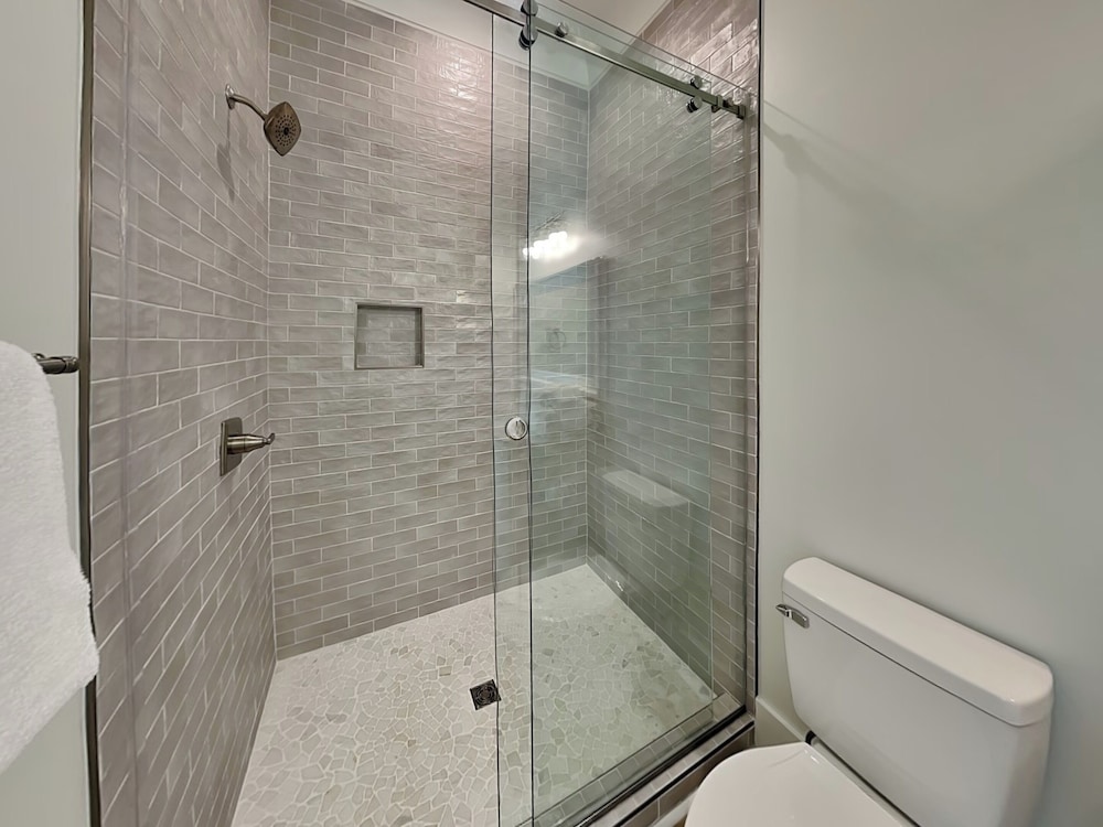 The Osprey #8 by Southern Vacation Rentals