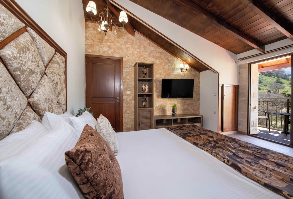 Geroulios Kastro Villas