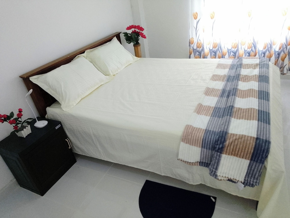 Tropical Suites