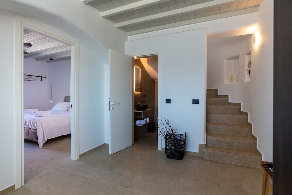 Amaze Mykonos Luxury Seaview Retreat