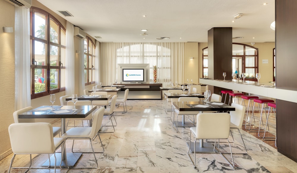 Badajoz Vacations - Hotel ILUNION Golf Badajoz - Property Image 12