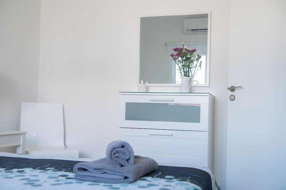 Themis Apartments