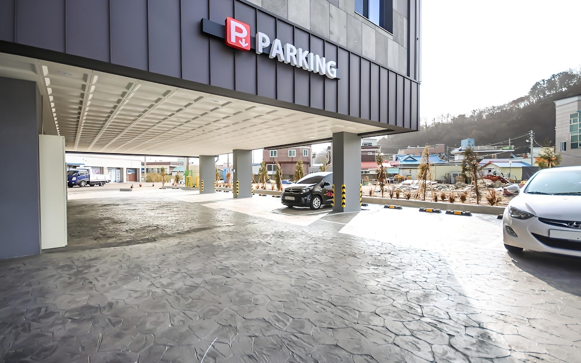 Yeongdeok Gangguhang Cloud Hotel view 2
