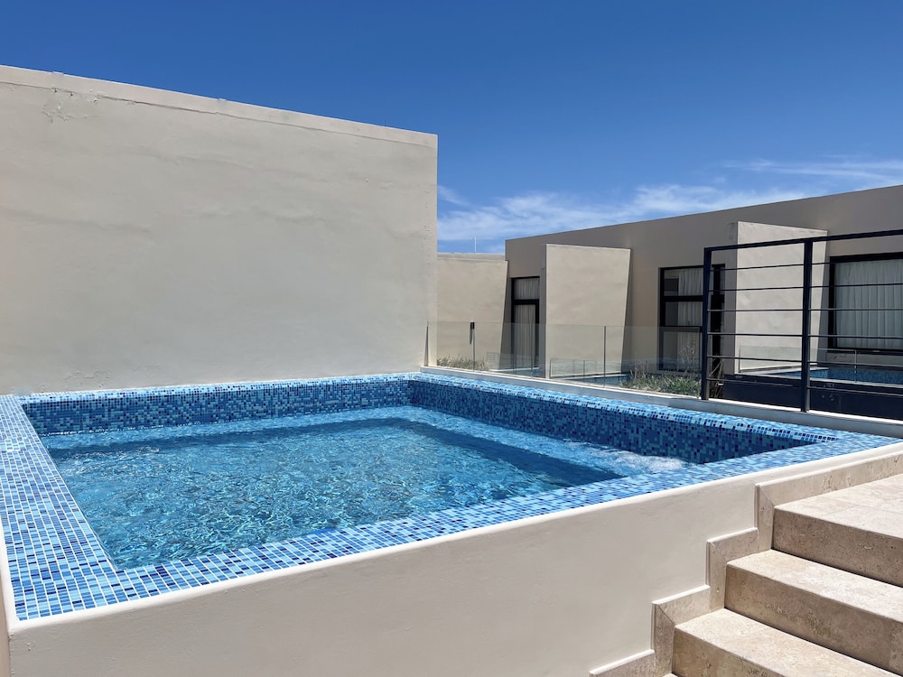 Spacious Penthouse at Viva Residences