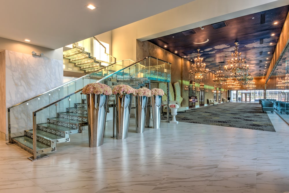 Grand Tuscany Hotel