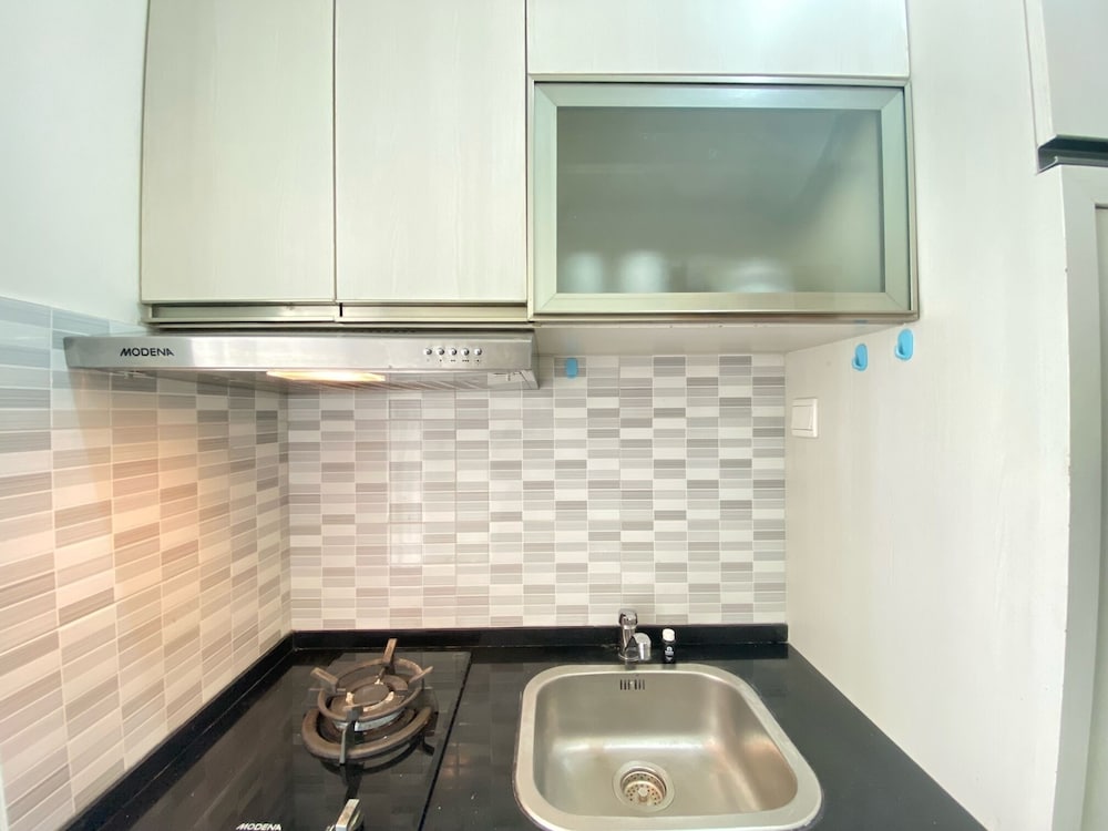 Minimalist And Spacious 1Br Apartment At Parahyangan Residence, Bandung - 10