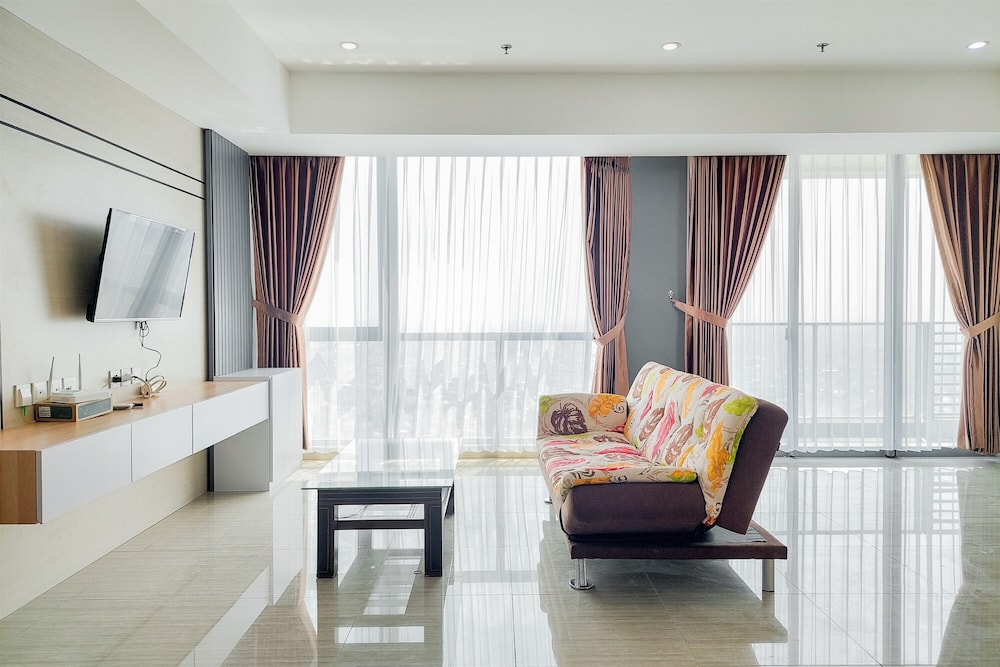 Spacious And Lavish 3Br At Hillcrest House Apartment, Curug - 17
