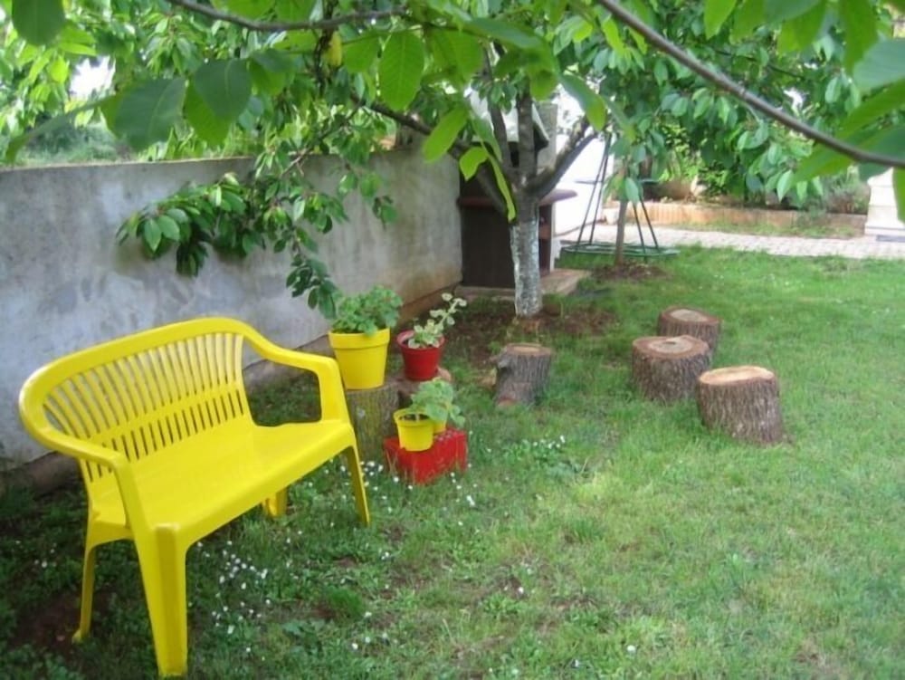 Photo 27