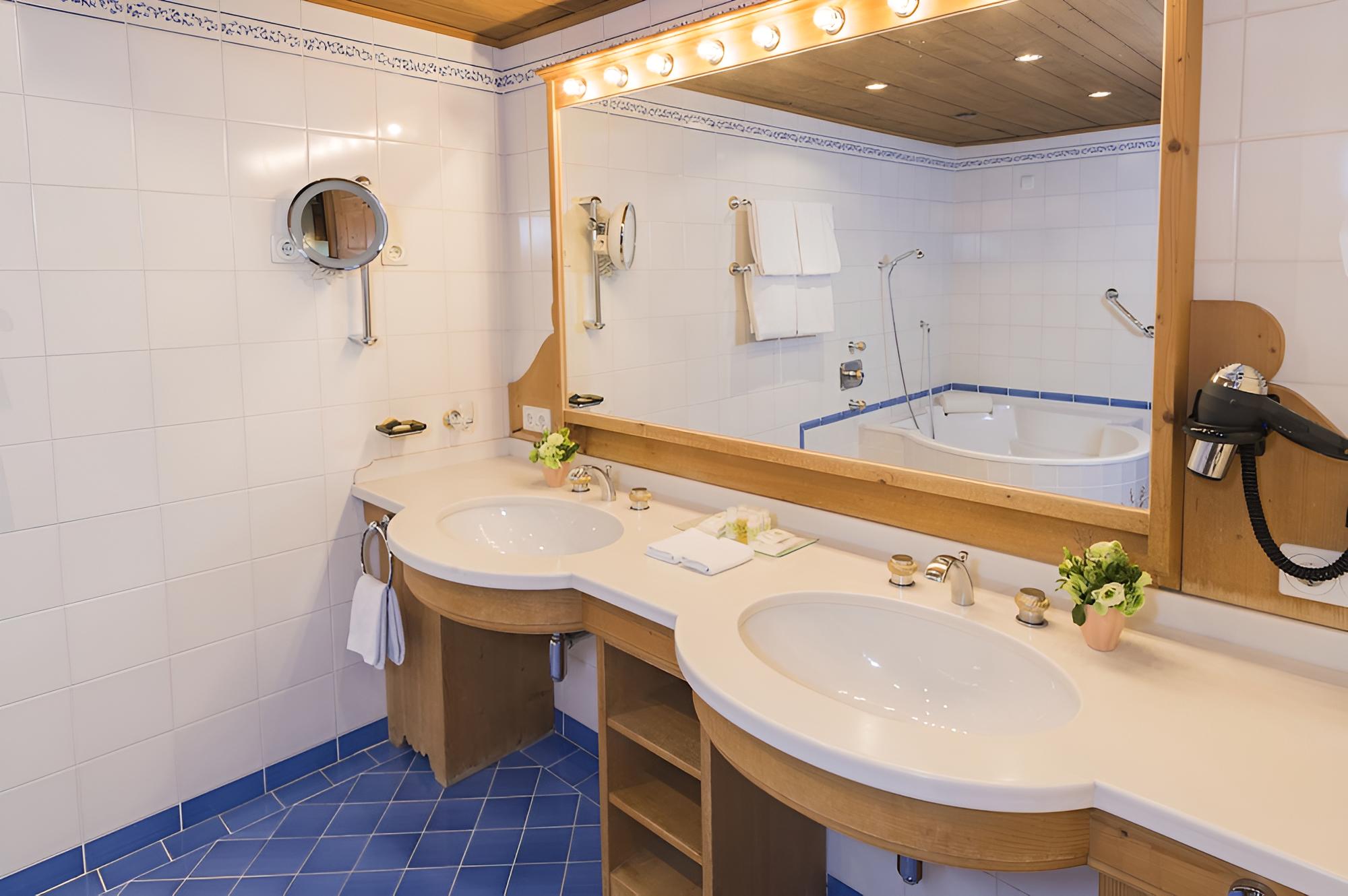 Zur Tenne Hotel