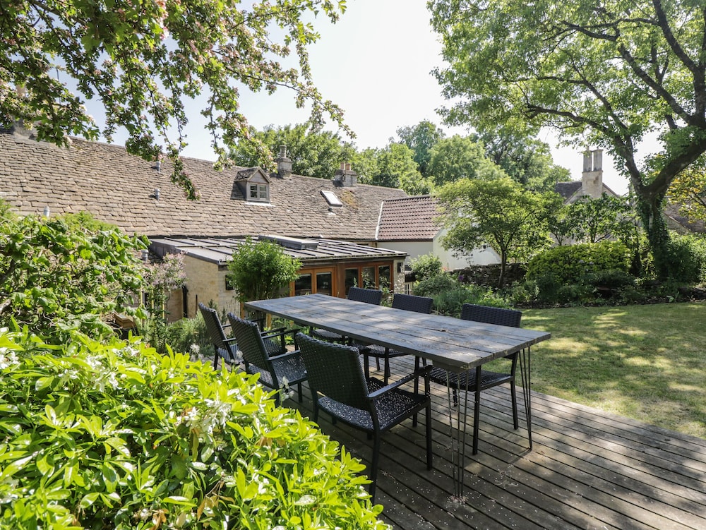 Fox Den Cottage