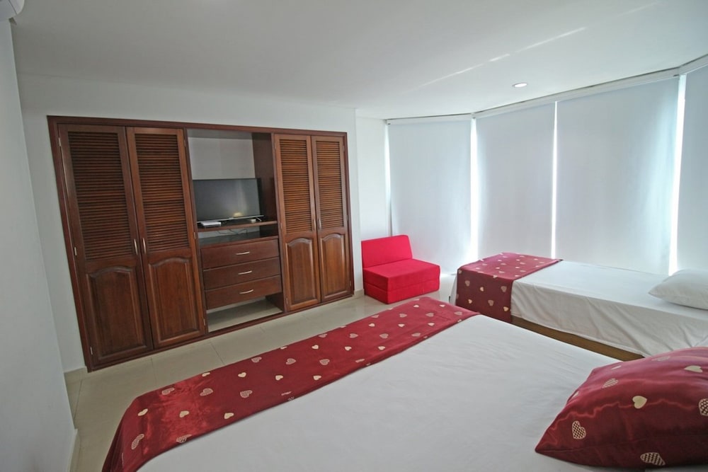 Apartamento  Laguito con Balcón by BB view 4