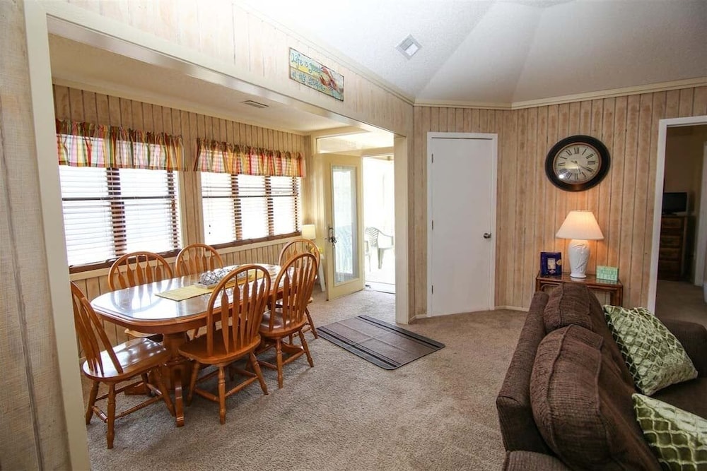 Guest Cottage 57 4 Bedroom Condo