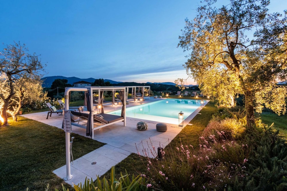 Photo 49