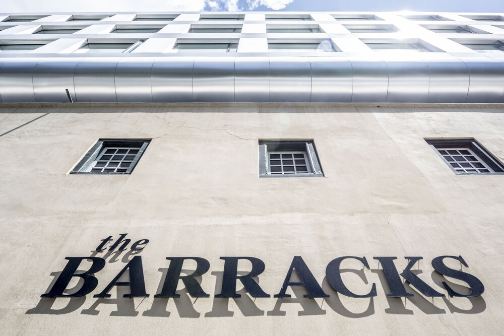 Studio @ 50 Bree Street - The Barracks 324