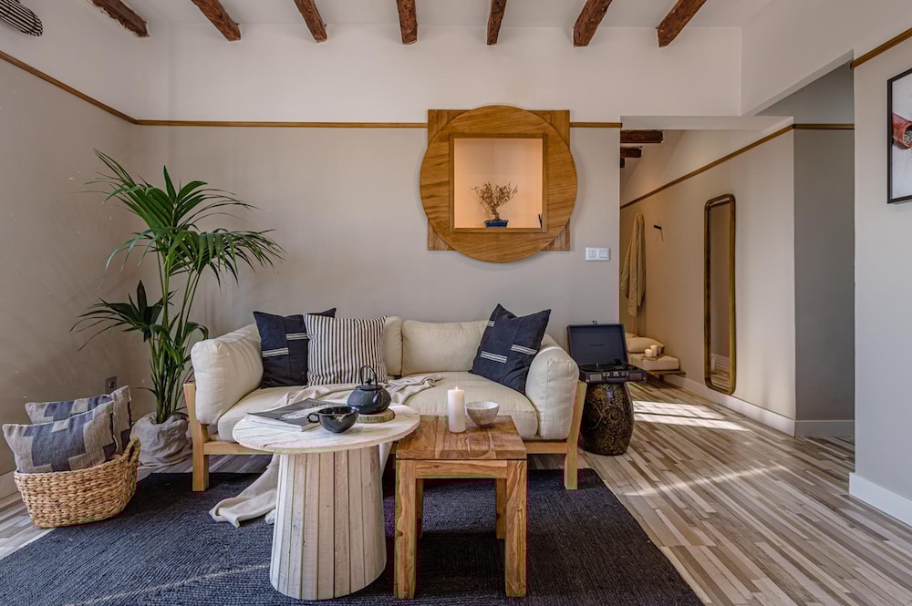 Shiomi - 1 Bedroom and Terrace in Justicia