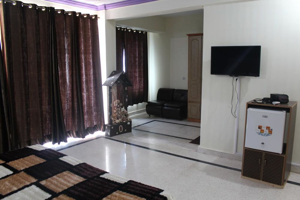 Muzaffarabad View Motel