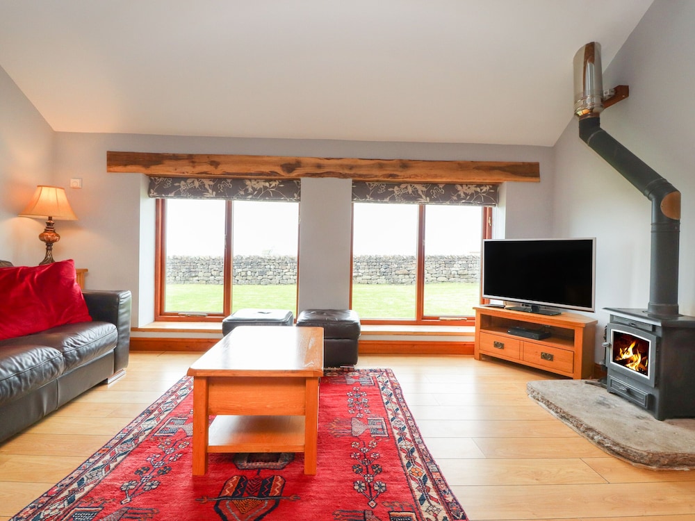 Ingleborough Barn