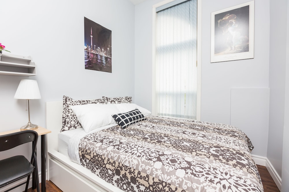 Applewood Suites - Chinatown Loft - Image 2