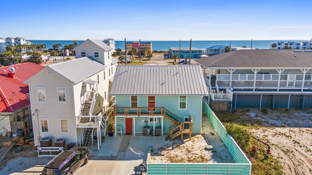 Beach House - Surfs Up Under Tow by PHG