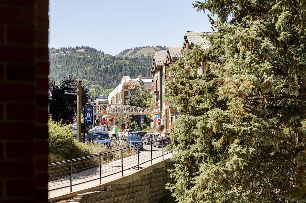 Park City Ski Resort UT - Park Station Condos
