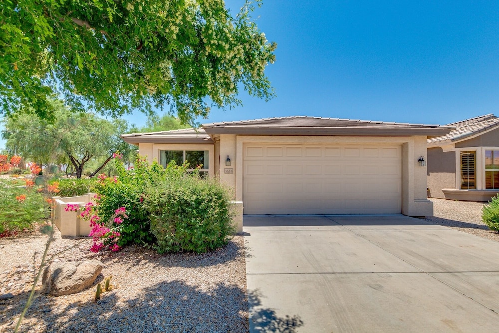 Golf Course & Mountain Views Next To The Solera Chandler Clubhouse! by RedAwning view 5