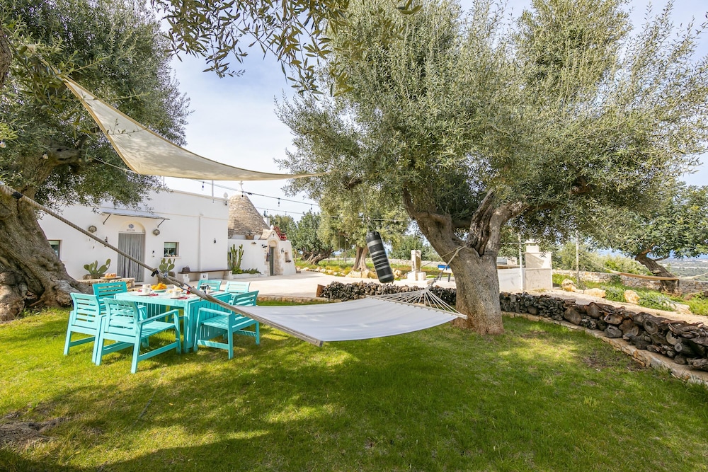Rebea Trulli Home With Pool Fasano view 4