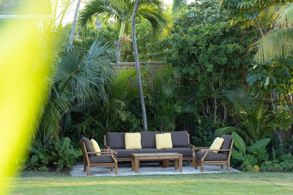 Beehive Harbour Island. Luxury Dream World On The Bay. Private D 5 Bedroom Home