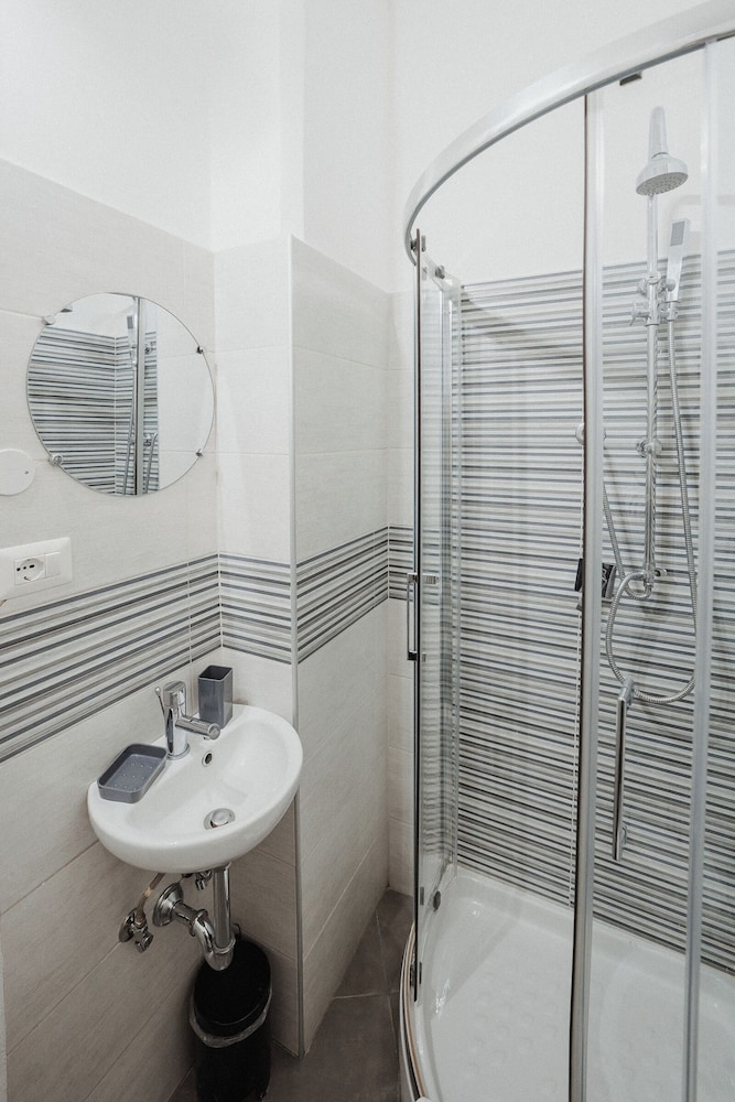 GUEST HOUSE MAZZINI 144