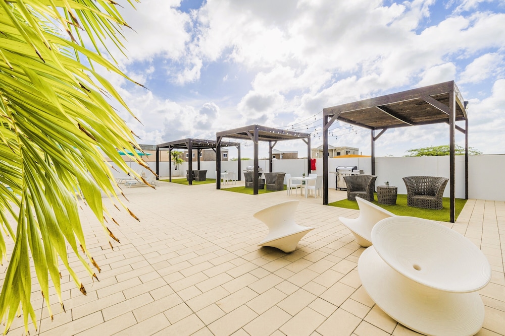 LUX Villas by Bocobay