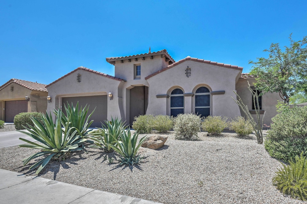 9 Mi to Goodyear Ballpark: Estrella Home w/ Patio view 5