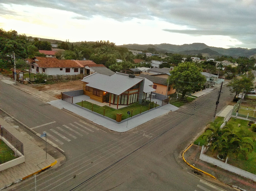 Canyons Guest House