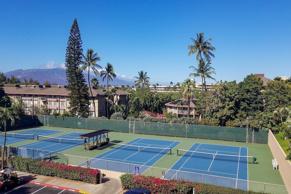 Kamaole Sands 6-303 - Courtyard and Ocean Views From Renovated 3rd Floor Condo