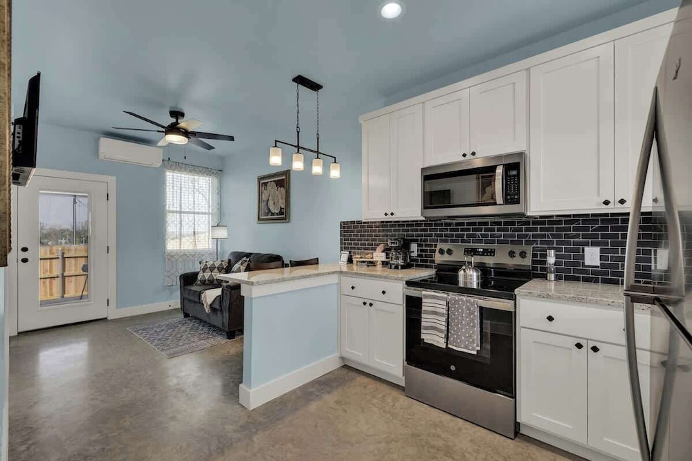 Cozy Casita With Hot Tub Six Minutes From Main Street
