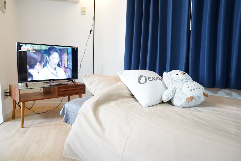 Metro Daikoku Apartment