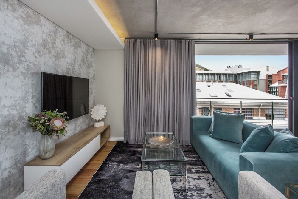 Docklands Deluxe Apartments by ITC Hospitality