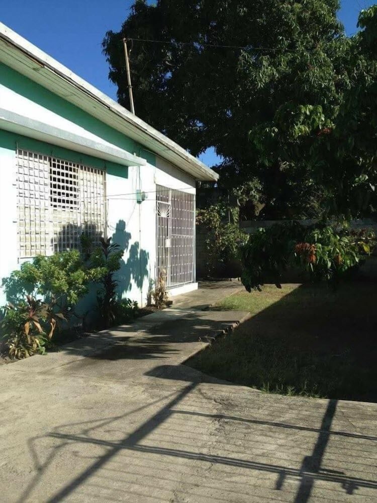 Yardie Guest House - Property Image 9