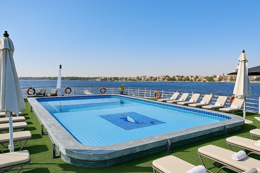 Nile Cruise Royal Queen 1 every Friday from Aswan 3 nights and every Monday from Luxor 4 nights