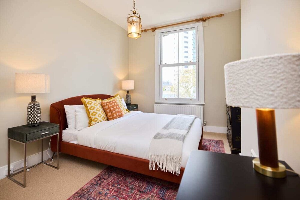 The Fulham Town House - Spacious 4BDR House with Garden