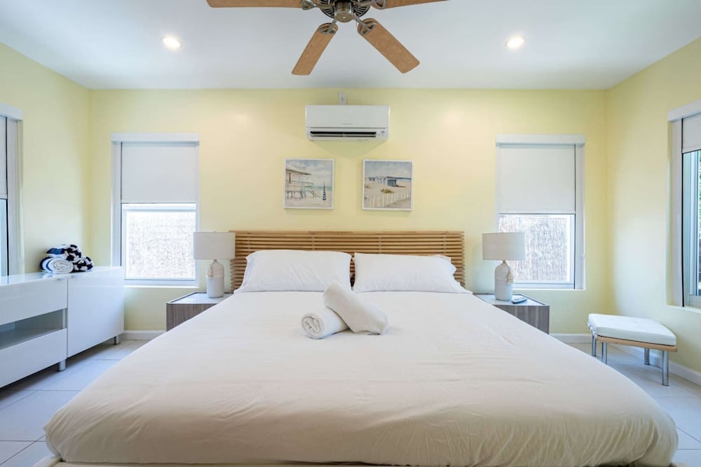 Casa Del Mar Beach Apartment Suite 1