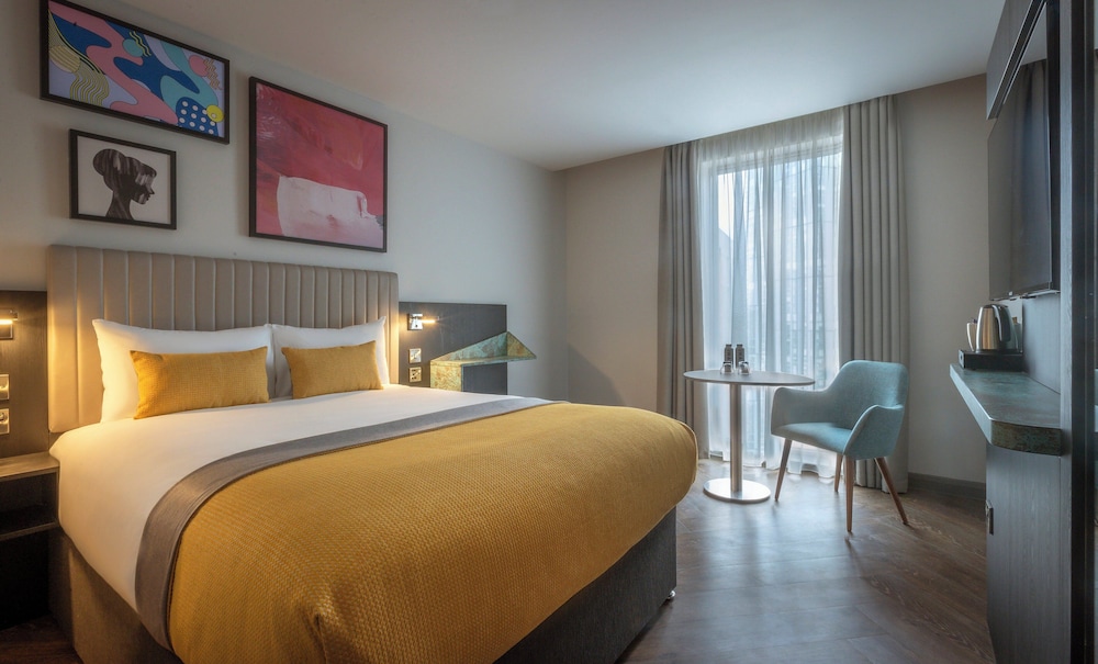 Salford Vacations - Maldron Hotel Manchester Cathedral Quarter - Property Image 30