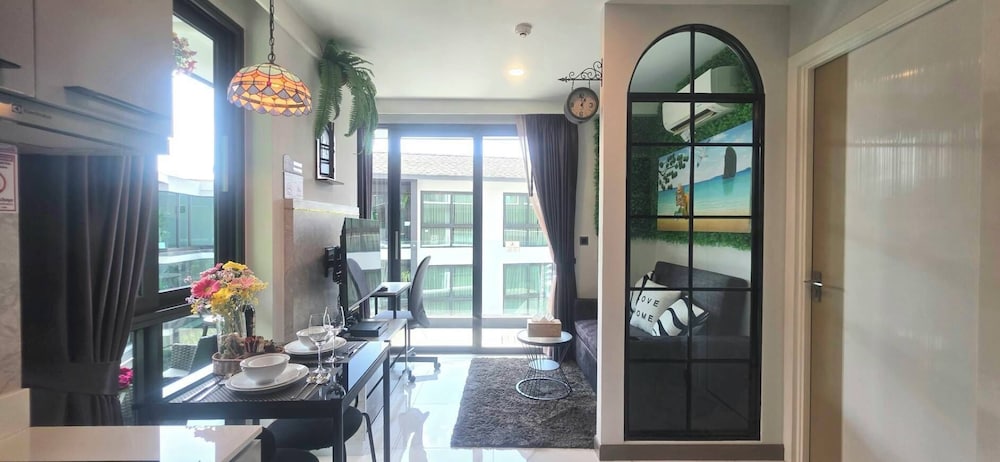 A202 - One Bedroom Partial Seaview Serviced Apartment, Ao Nang Beach