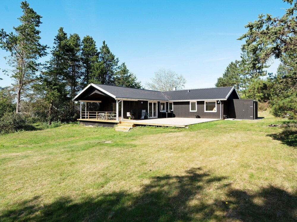 9 Person Holiday Home in Skibby view 4