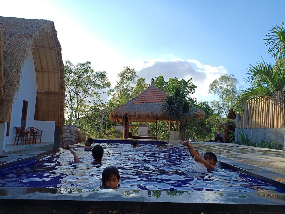 Jona Bungalow