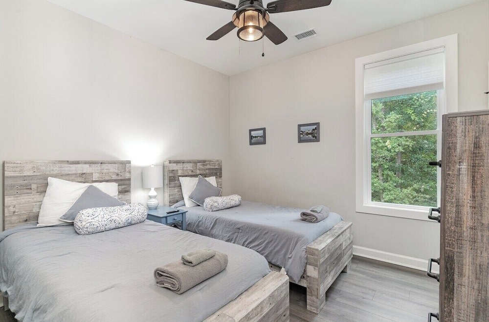 Lachicotte Vacation Rentals